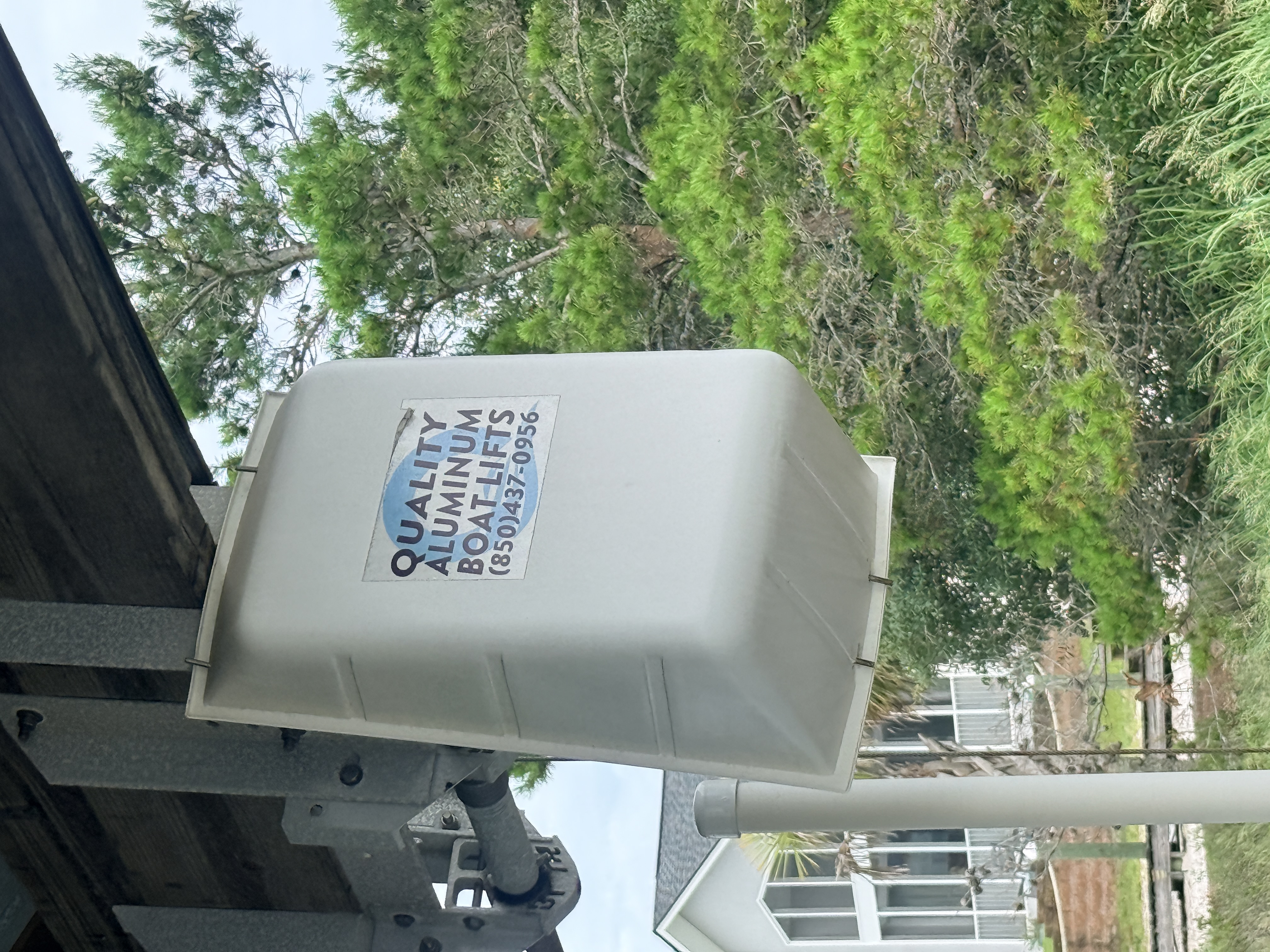 Quality Aluminum Boat Lifts